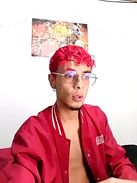 Snapshot of 2_milo_verus_4 chatting on November 27, 2025, 8:04 am 2 milo verus 4 online show from November 27, 2025, 8:04 am