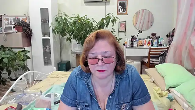 Snapshot of rekelme chatting on November 7, 2025, 1:37 pm rekelme online show from November 7, 2025, 1:37 pm