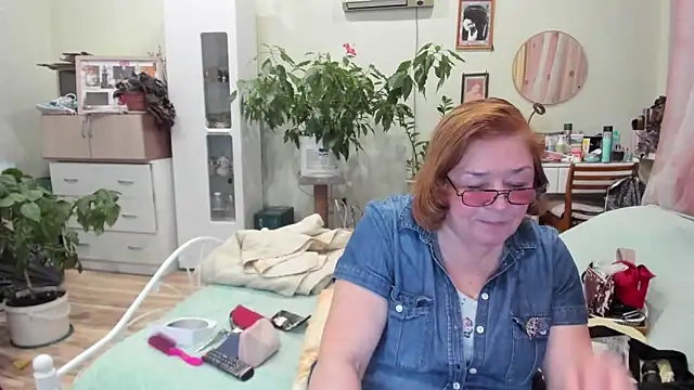 Snapshot of rekelme chatting on November 3, 2025, 3:04 pm rekelme online show from November 3, 2025, 3:04 pm