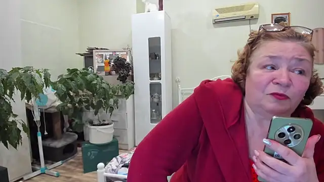 Snapshot of rekelme chatting on November 27, 2025, 5:35 pm rekelme online show from November 27, 2025, 5:35 pm