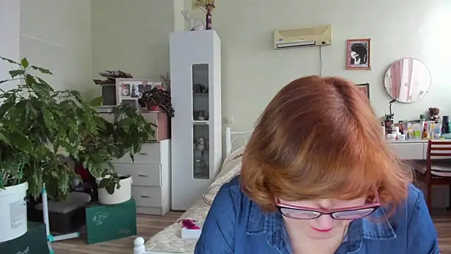 Snapshot of rekelme chatting on December 15, 2025, 9:37 am rekelme online show from December 15, 2025, 9:37 am