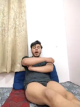 samnick4321 online show from April 21, 2026, 5:19 pm