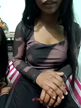 Snapshot of Zoyaa-Zubair chatting on February 16, 2026, 8:35 am Zoyaa-Zubair online show from February 16, 2026, 8:35 am