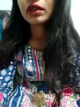 Snapshot of Zoyaa-Zubair chatting on March 13, 2026, 6:57 pm Zoyaa-Zubair online show from March 13, 2026, 6:57 pm