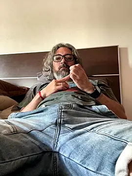 Snapshot of maxxporong chatting on December 15, 2025, 1:28 pm maxxporong online show from December 15, 2025, 1:28 pm