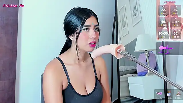 lumi love online show from December 18, 2025, 11:47 am