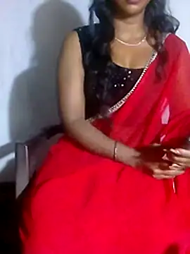 Snapshot of pooja199 chatting on December 18, 2025, 5:28 pm pooja199 online show from December 18, 2025, 5:28 pm