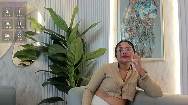 Snapshot of Baby_alisson18 chatting on December 3, 2025, 12:26 pm Baby alisson18 online show from December 3, 2025, 12:26 pm