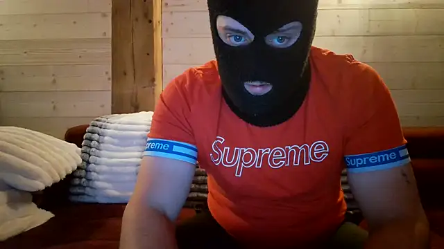 Snapshot of Shadowx699 chatting on December 1, 2025, 8:42 pm Shadowx699 online show from December 1, 2025, 8:42 pm