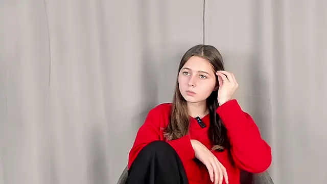 Snapshot of SophiaHalligan chatting on November 29, 2025, 1:11 pm SophiaHalligan online show from November 29, 2025, 1:11 pm