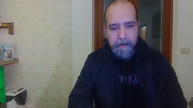 Snapshot of AMIRDIB2025 chatting on February 3, 2026, 12:10 am AMIRDIB2025 online show from February 3, 2026, 12:10 am