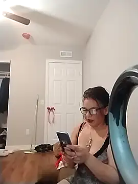 Snapshot of fuunSize chatting on December 1, 2025, 9:26 pm fuunSize online show from December 1, 2025, 9:26 pm