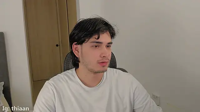 thiaann online show from December 5, 2025, 2:43 am