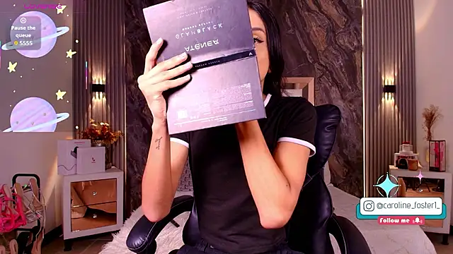 Caroline foster1 online show from February 17, 2026, 12:13 pm