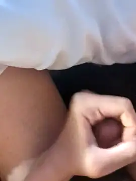 Snapshot of bbcgirthy chatting on February 24, 2026, 7:37 pm bbcgirthy online show from February 24, 2026, 7:37 pm