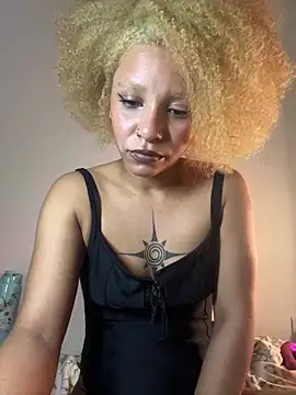 Snapshot of Lillith_Bloom chatting on July 23, 2026, 1:52 pm Lillith Bloom online show from July 23, 2026, 1:52 pm