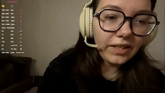 KerriMcbreen online show from January 17, 2026, 5:22 am