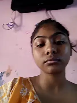 Cute diya023 online show from March 18, 2026, 4:15 am