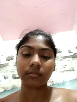 Cute diya023 online show from April 1, 2026, 1:23 pm