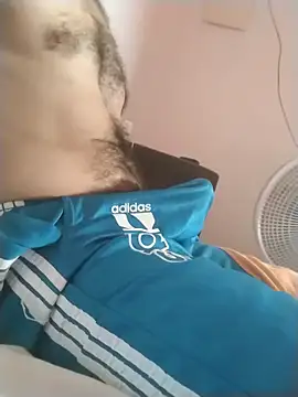 Snapshot of esterfour40 chatting on November 29, 2025, 9:20 am esterfour40 online show from November 29, 2025, 9:20 am