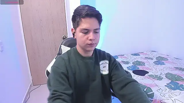 Snapshot of Asta_YunoXXX chatting on February 15, 2026, 7:51 am Asta YunoXXX online show from February 15, 2026, 7:51 am