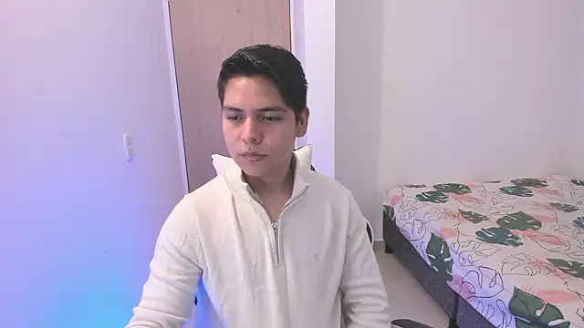 Snapshot of Asta_YunoXXX chatting on March 4, 2026, 6:32 am Asta YunoXXX online show from March 4, 2026, 6:32 am