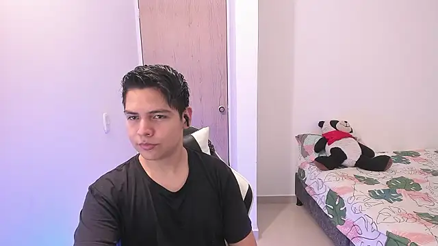 Snapshot of Asta_YunoXXX chatting on March 2, 2026, 4:35 am Asta YunoXXX online show from March 2, 2026, 4:35 am