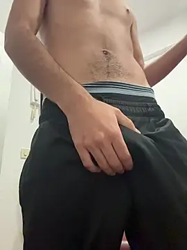 Davisuarez online show from April 8, 2026, 12:50 pm