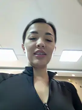 cordeliawow online show from December 21, 2025, 5:09 am