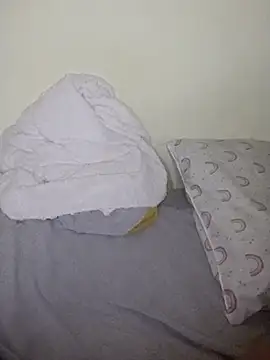 Snapshot of floctous chatting on December 1, 2025, 12:39 pm floctous online show from December 1, 2025, 12:39 pm