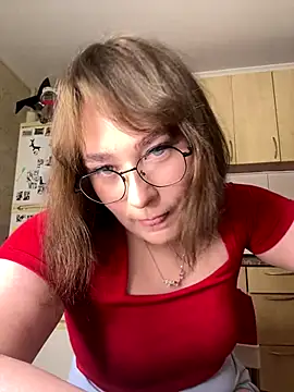 BettySpaghetti online show from November 30, 2025, 3:24 pm