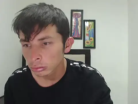 Snapshot of albeirothh chatting on November 30, 2025, 3:35 pm albeirothh online show from November 30, 2025, 3:35 pm