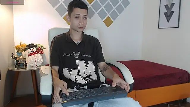 LucassSmith11 online show from February 21, 2026, 3:03 pm