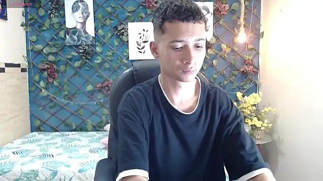 LucassSmith11 online show from May 9, 2026, 8:23 pm