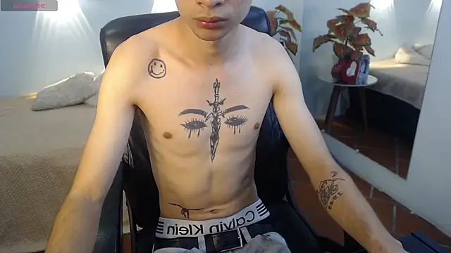 LucassSmith11 online show from January 10, 2026, 11:38 am