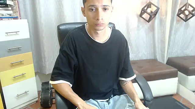 LucassSmith11 online show from May 22, 2026, 2:31 am