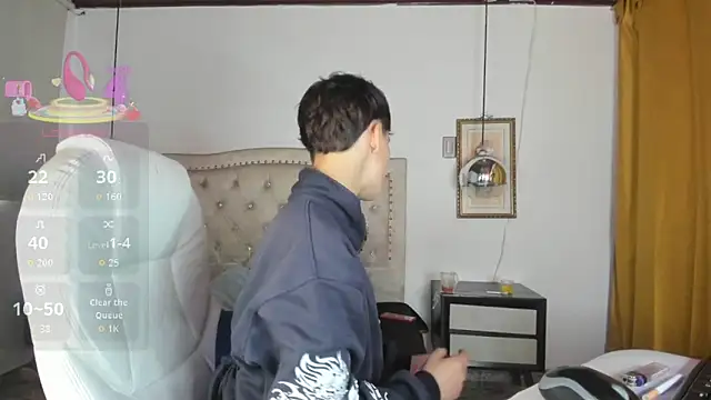 Brenda Tina online show from December 22, 2025, 8:42 pm