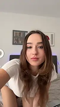 Bozhena online show from December 5, 2025, 4:38 pm