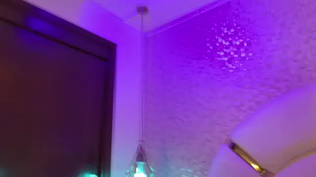 emily dempsey online show from December 3, 2025, 7:57 pm