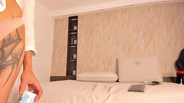 Snapshot of ayla_velt chatting on January 31, 2026, 8:07 pm ayla velt online show from January 31, 2026, 8:07 pm