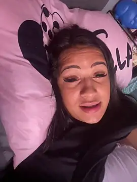 Snapshot of larysinha chatting on December 1, 2025, 5:58 pm larysinha online show from December 1, 2025, 5:58 pm