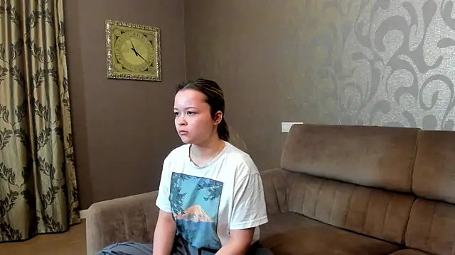 Snapshot of DanyelVirgil chatting on December 15, 2025, 12:11 pm DanyelVirgil online show from December 15, 2025, 12:11 pm