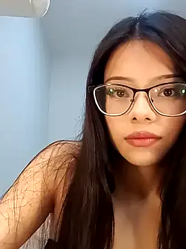Snapshot of omifresita chatting on June 12, 2026, 4:49 pm omifresita online show from June 12, 2026, 4:49 pm