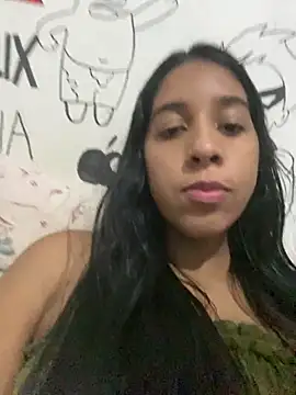 suzy model online show from November 30, 2025, 9:59 pm