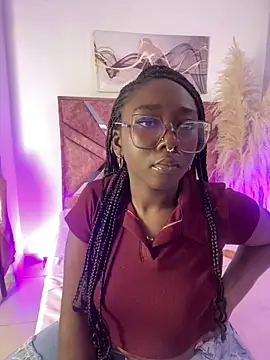 ZahhyGrey online show from April 8, 2026, 12:01 am