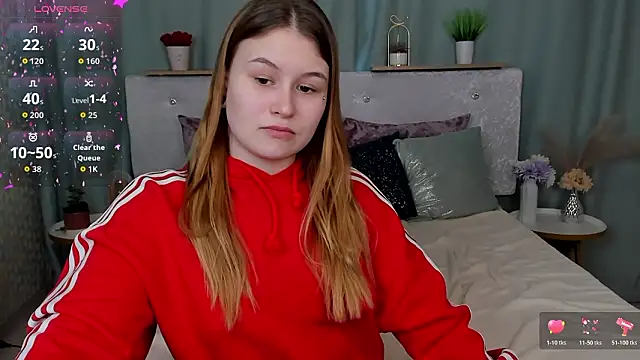 Snapshot of MilanaXHoney chatting on March 2, 2026, 5:08 am MilanaXHoney online show from March 2, 2026, 5:08 am