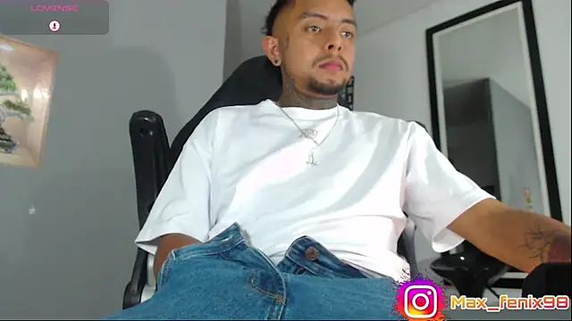 Snapshot of BASTIAN_NICOLAS_ chatting on May 3, 2026, 11:08 pm BASTIAN NICOLAS online show from May 3, 2026, 11:08 pm