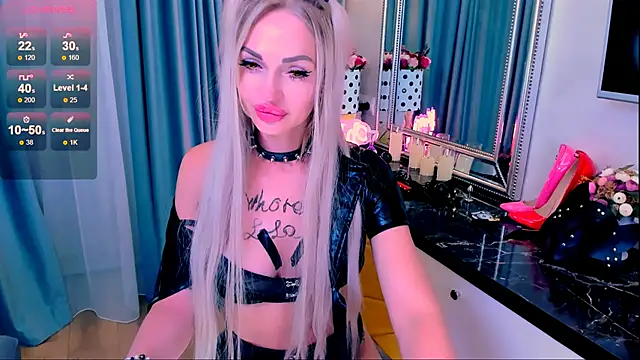 Lola Bombita online show from February 10, 2026, 1:15 am