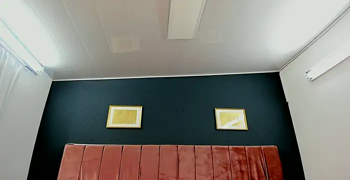 AlessiaRinaldi  online show from March 28, 2026, 11:39 pm