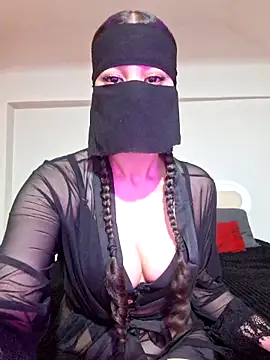 Snapshot of deva-sexy chatting on May 30, 2026, 9:42 pm deva-sexy online show from May 30, 2026, 9:42 pm